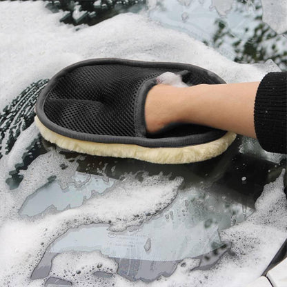 Soft Car Cleaning Glove,  Plush Car Wash Gloves, Car Cleaning SuppliesðUltra-Soft Vintage Cartoon Car Cleaning Glove - Polyester, 9.84"X3.5" - Essential Auto Detailing Accessory