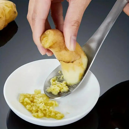 Stainless Steel Ginger Grating Spoon, Manual Garlic Masher, Kitchen Gadget for Mash Garlic and Ginger, Durable Cookware Accessories, Kitchen Cooking
