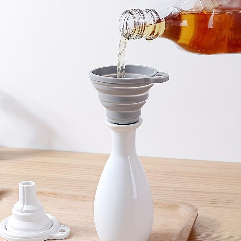 Car Engine Oil Funnel, Foldable Silicone Engine Oil Funnel, Oil Fuel Liquid Supply Funnel, Car Engine Repair Tool Accessories, Car Accessories